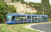 Egy elsőszériás CITADIS Montpellierben, az 1-es vonalon, útban Mosson végállomás felé.  (forrás: Vitézy Dávid)