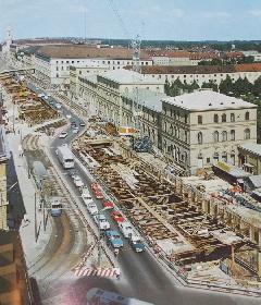 Ideiglenes vágányokon fenntartott villamosközlekedés Münchenben., München (forrás: U-Bahn für München, 1971 Süddeutscher Verlag, 181.o.)