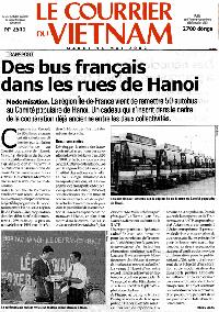 Az egyik nagy vietnámi napilap tudosítása az 50 darab használt párizsi autóbusz érkezéséről., Hanoi, Vietnám (forrás: http://www.imv-hanoi.com)