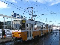 18-as villamos az új végállomás bejáratánál., Savoya Park, Budapest (forrás: Győri Márk)