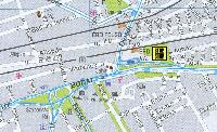 Érd központjának térképe, a Stop Shop bevásárlóközpont, a két vasútállomás és a két vasúti átjáró elhelyezkedése, Érd (forrás: Friedl Ferenc)