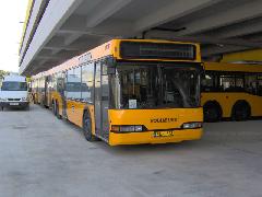 Neoplan N4020 autóbusz, Budai út, intermodális csomópont, Érd (forrás: Friedl Ferenc)