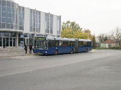 A Volvo-buszok augusztus végétől vannak jelen már munkanapokon is a 32-esen., Örs vezér tere, Budapest (forrás: Istvánfi Péter)